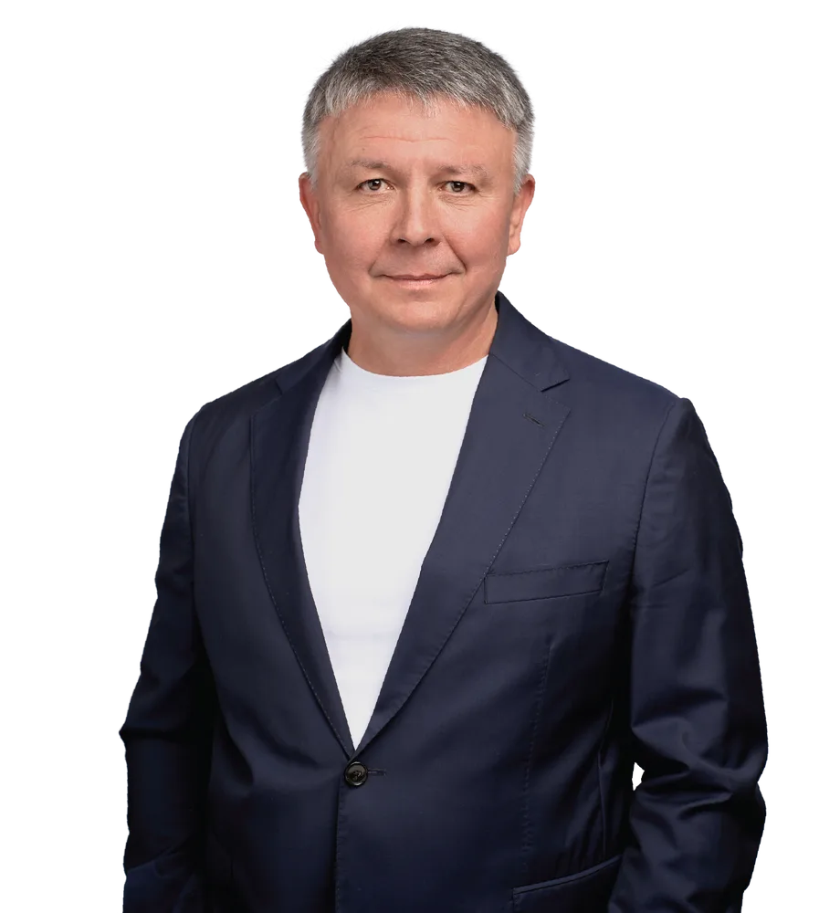 Амир Хамитов